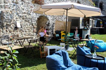 Multižánrový festival na hrade Bzovík - MEDZIPRIESTOR