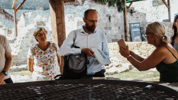 Multižánrový festival na hrade Bzovík - MEDZIPRIESTOR