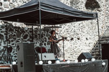 Multižánrový festival na hrade Bzovík - MEDZIPRIESTOR