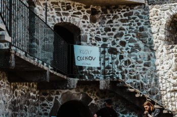 Multižánrový festival na hrade Bzovík - MEDZIPRIESTOR