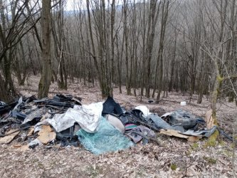 Čistenie obce Bzovík - Deň Zeme