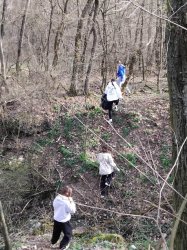 Čistenie obce Bzovík - Deň Zeme