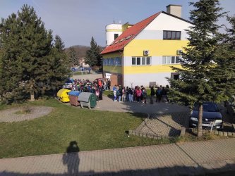 Čistenie obce Bzovík - Deň Zeme